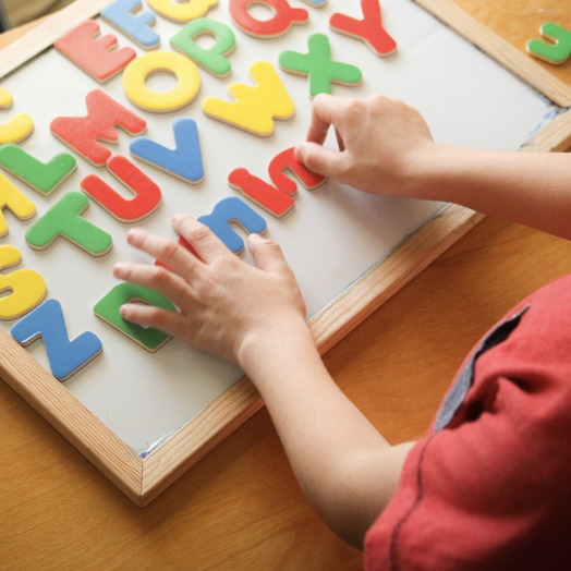 3 Reasons Why You Should Teach Your Child More Than 1 Language