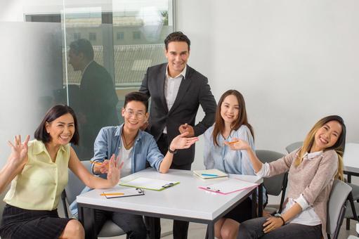 BUSINESS ENGLISH FOR CAREER SUCCESS