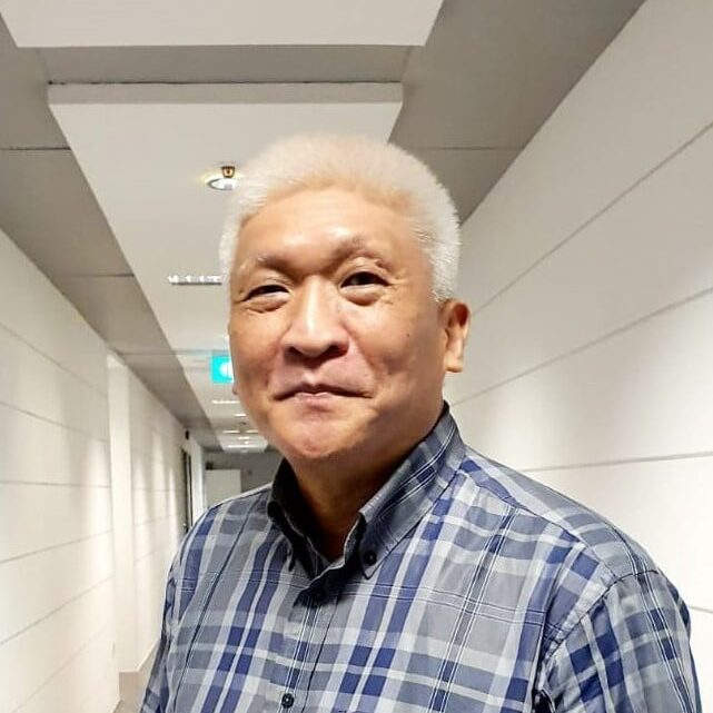 Senior English language teacher