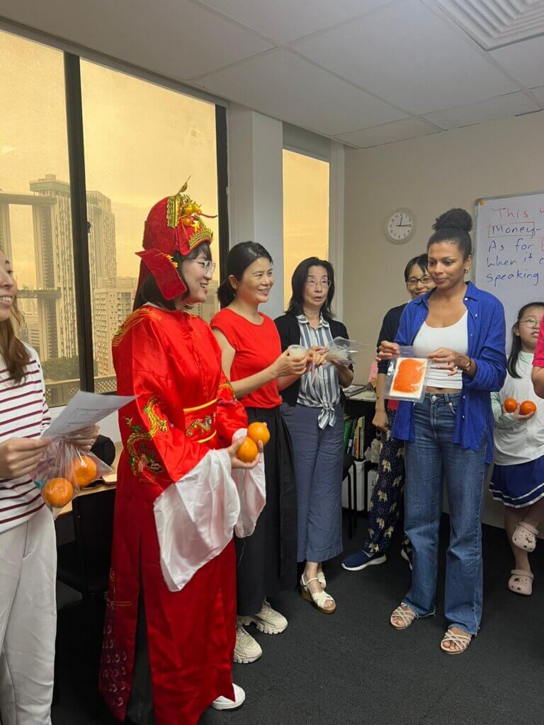 Lohei祝福语 | SLI English course for Froeigners