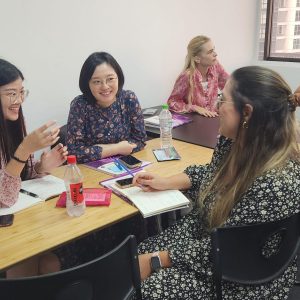 Speaking English class for adults and housewives in Singapore
